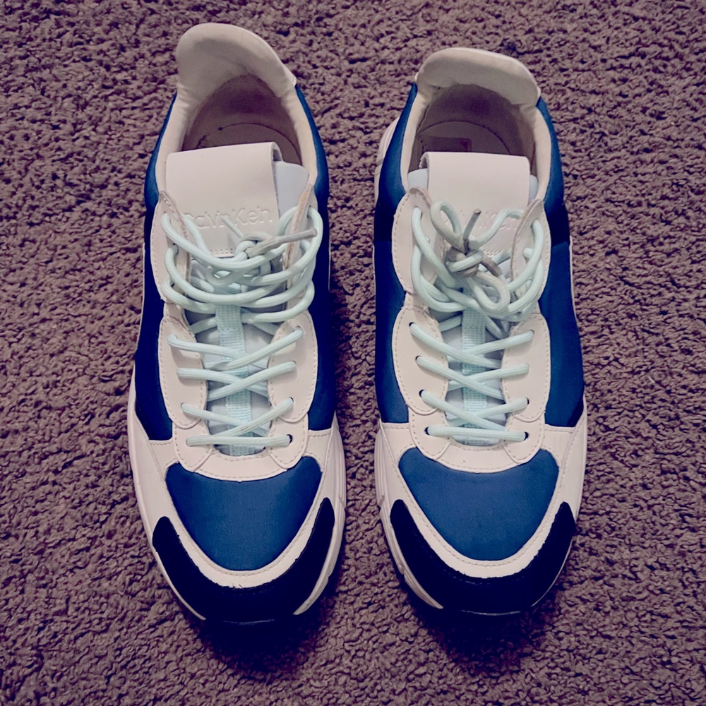Calvin Klein Mens Sneakers Size 9